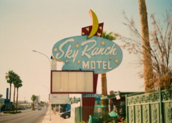 The Crafty Homeschooler